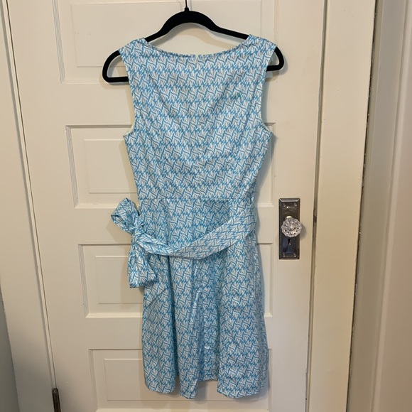 Boden Mischa Belted Midi Fit and Flare Dress in Aqua Swaying Coral Sz 6 - Picture 13 of 16